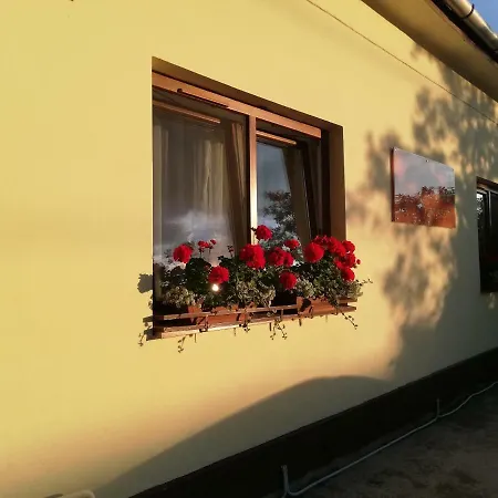 Guest house Gyoengyszem Vendeghaz Eger