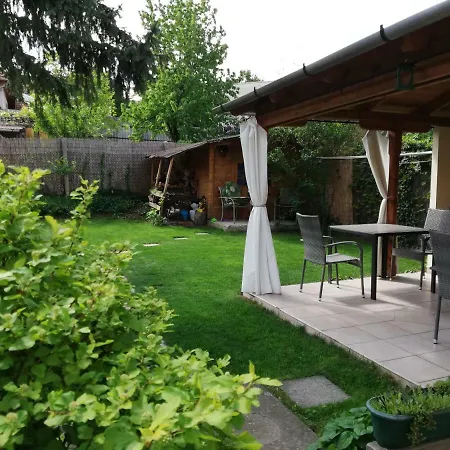 Gyoengyszem Vendeghaz 3* Eger